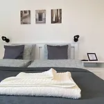 Lillybeth - Balaton Pensjonat 3*