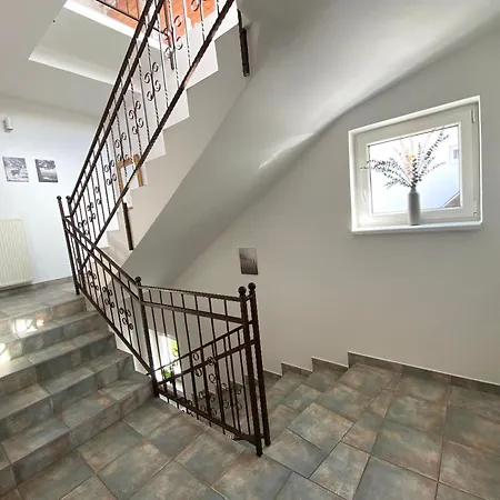 Lillybeth - Balaton Guest house 3*